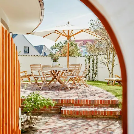 Architectural Gem With Sea View Hébergement de vacances *